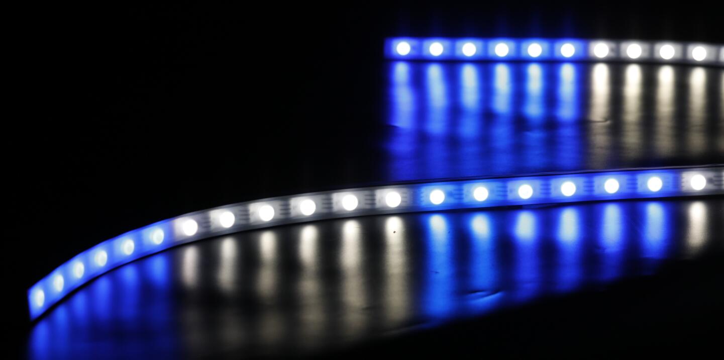 如何延长LED灯带的使用寿命？